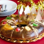 Roscón de Reyes relleno de nata 7