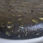 Tortilla de patatas negra con chipirones en su tinta 4